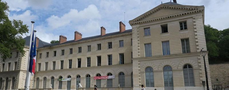 La mairie de Osny Val de Viosne